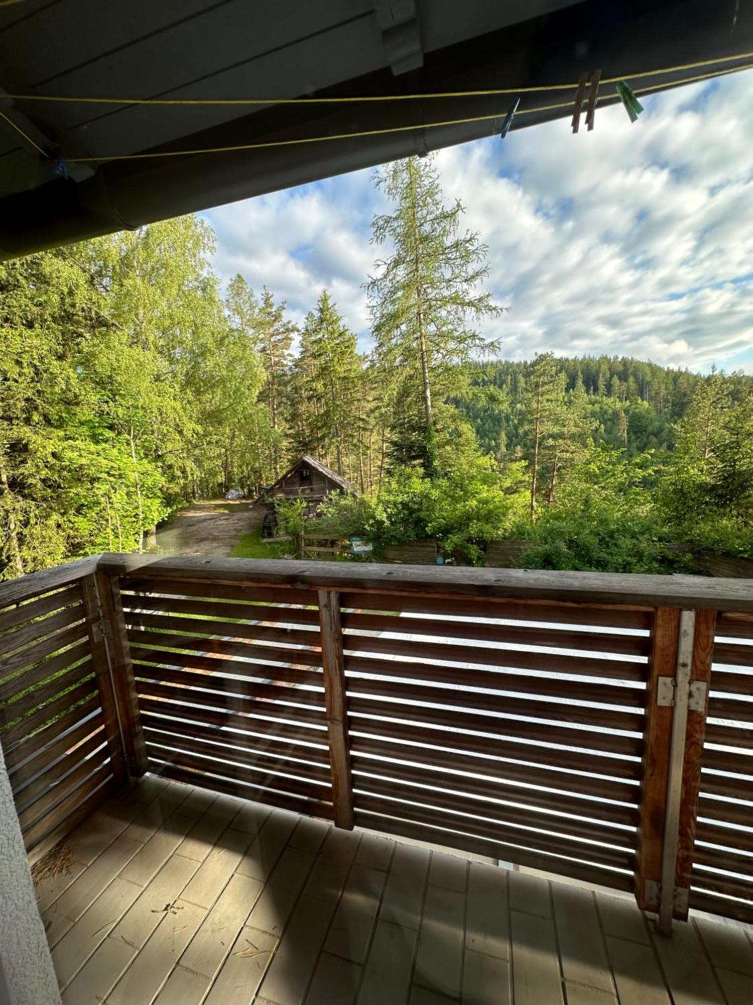 Ferienhaus Im Wald Edelschrott Eksteriør bilde